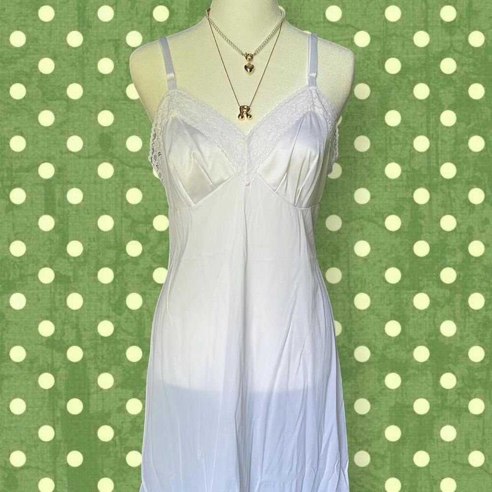 Vanity Fair White Lace Satin Slip Dress